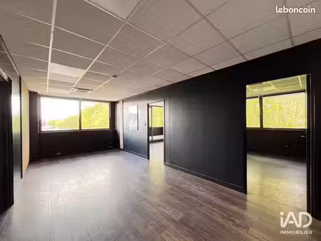 bureaux 130 m² montévrain