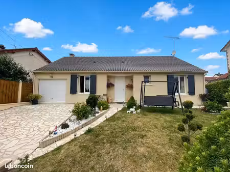 pavillon 5 pièces 92 m²