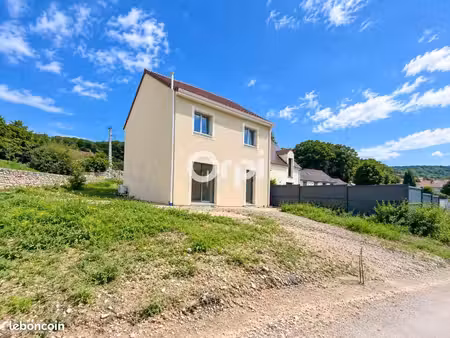 maison 4 pièces 99 m²