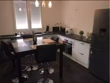 location appartement duplex de 80 m2 disponible au 1er octobre