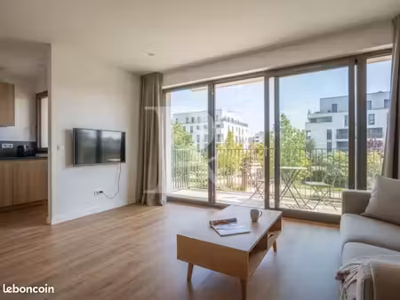 appartement 4 pièces 82 m²