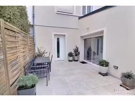 maison 6 pièces 117 m²