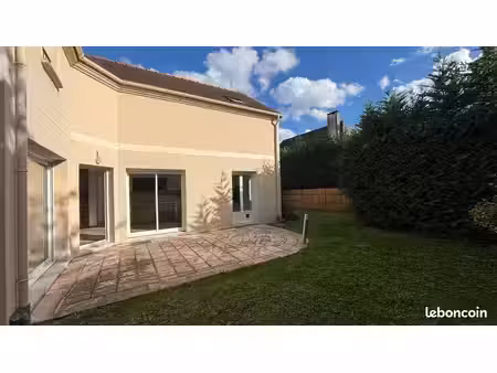 propriété 7 pièces 166 m²