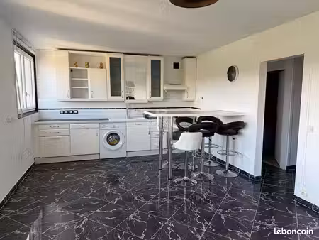 appartement 3 pièces 55 m²
