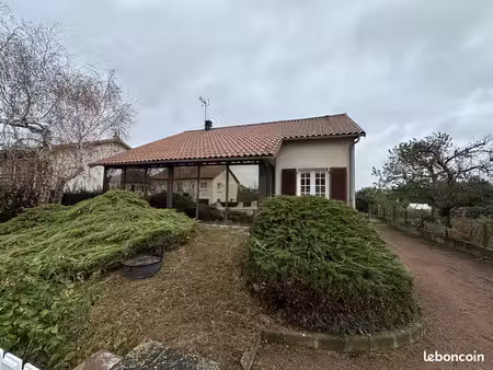 pavillon 4 pièces 81 m²