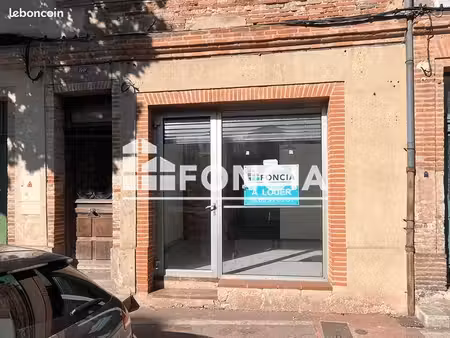 local commercial 40.03m² à louer 425 - montauban 82000