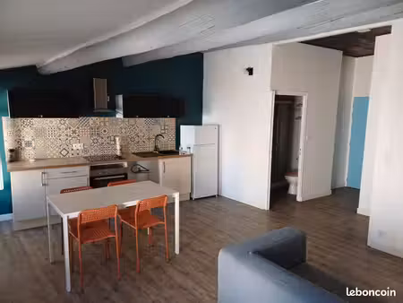 a louer t2 avec garage et clim