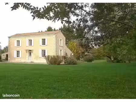 maison de campagne avec dépendances et terrain