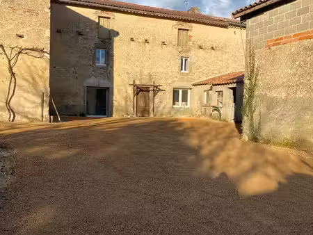 location ferme rénovée lautrec