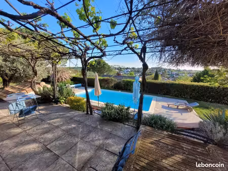 maison 6 pièces 156 m²