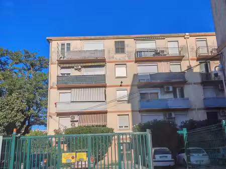 appartement avec garage à route de tarascon