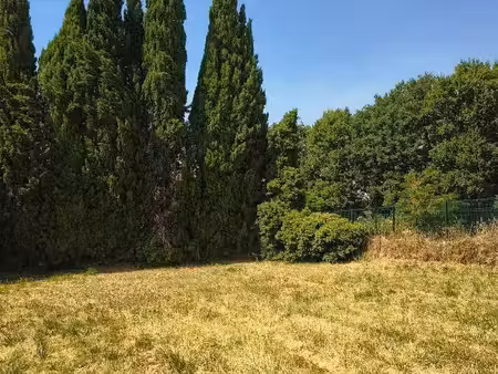terrain à bâtir de 500 m² à loriol-du-comtat (84)