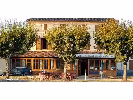 restaurant -bar-locations meublées