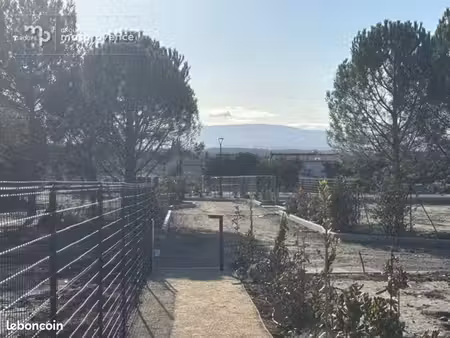 terrain à bâtir de 380 m² à caromb (84)