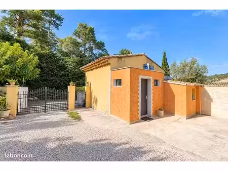 maison 3 pièces 65 m²