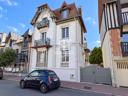 villa de luxe à vendre à deauville