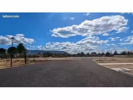 terrain 429 m² cabrieres d avignon