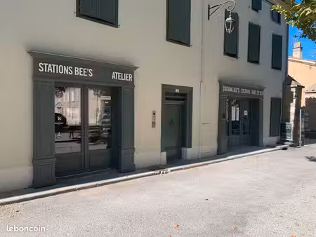 local commercial à louer