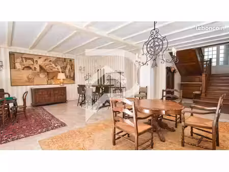 propriété 13 pièces 302 m²