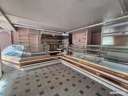 maison 4 pièces 300 m²