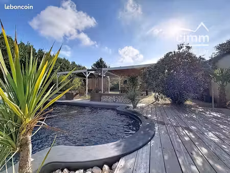 villa 4 pièces 123 m²