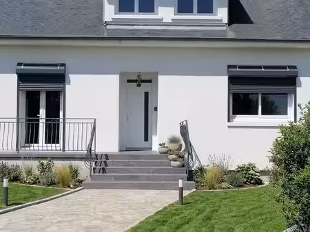 maison à louer 4 chambres entièrement rénovée