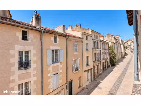 appartement 2 pièces 67 m²