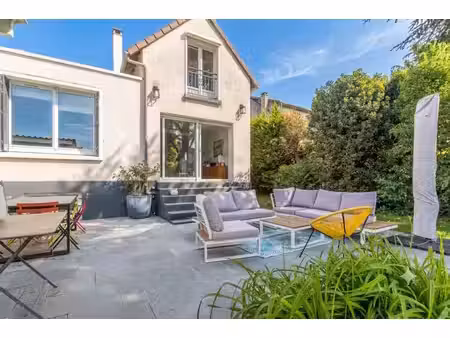 maison de luxe à vendre dans le quartier buzenval