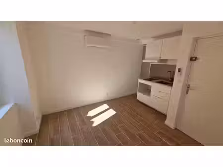 t2 lumineux entièrement rénové – 24 45 m²