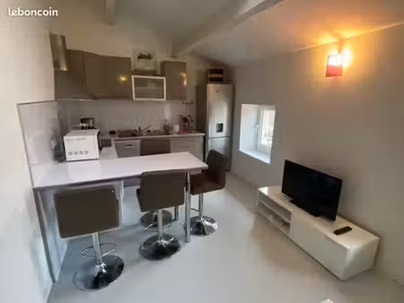 location appartement meublé 3 pièces 47m2 orange