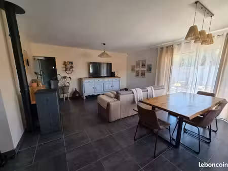 maison plain-pied 90 m² – 3 chambres – briord