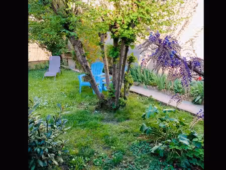 maison de 86m2 avec 2 chambres et un bureau sur 220 m2 de terrain quartier pierre levée