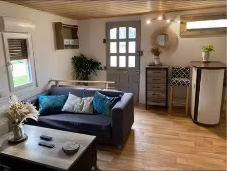à louer jolie maison au calme