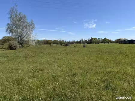 terrain 1 040 m² dommartin