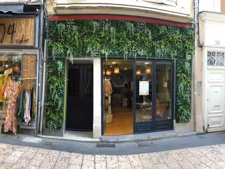 local commercial