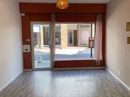 local commercial en plein centre de valence d’agen