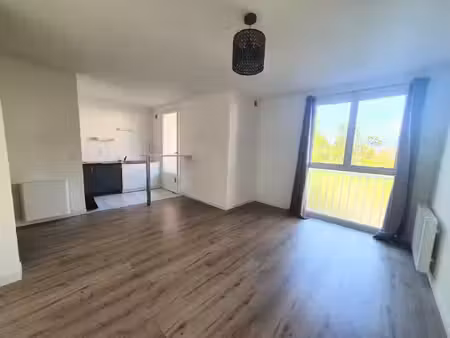 location appartement 1 pièce 27 m² à seyssinet-pariset (38170)