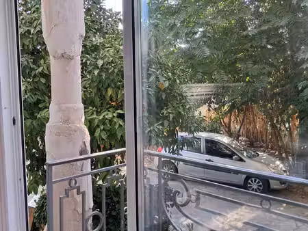 studio de 24m² avec mezzanine de 7m²  balcon et parking