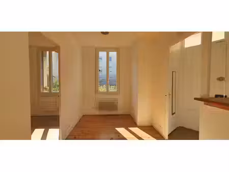 villeurbanne - t2 de 31.5 m² rénové
