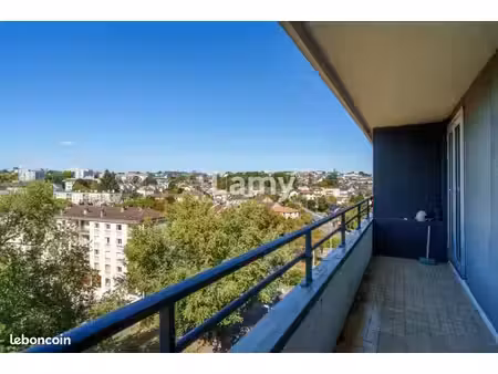 appartement 3 pièces 59 m²