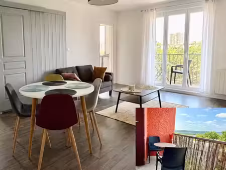 appartement lumineux avec balcon