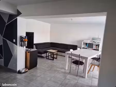 a saisir appartement 85m2