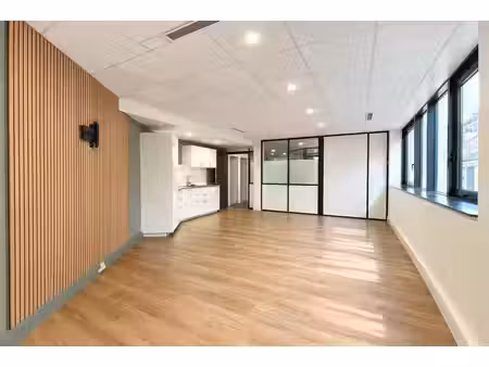 location bureaux 173m² à 447m²