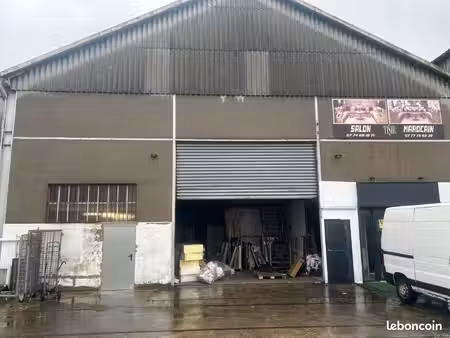 vente dépôt commercial