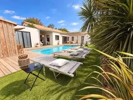 vente maison piscine à la plaine-sur-mer (44770) : à vendre piscine / 110m² la plaine-sur-