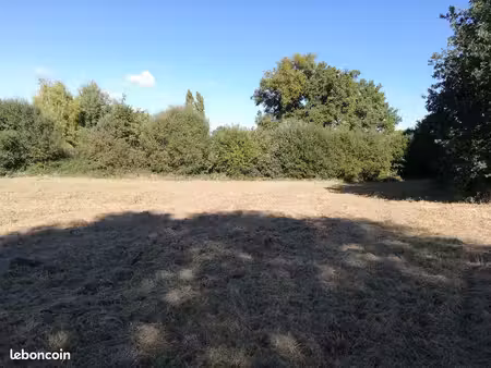 vends terrain constructible à condat-sur-vienne (87)
