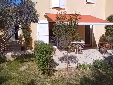 vend maison dans résidence sécurisée avec piscine