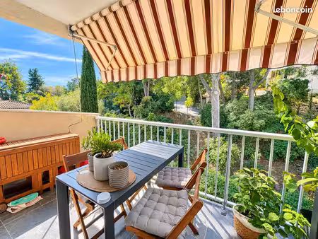 appartement 7 pièces 135 m²