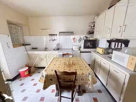 maison 7 pièces 158 m²