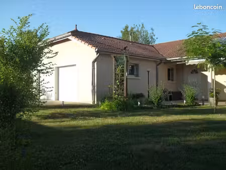maison 4 pièces 110 m2 dans quartier calme